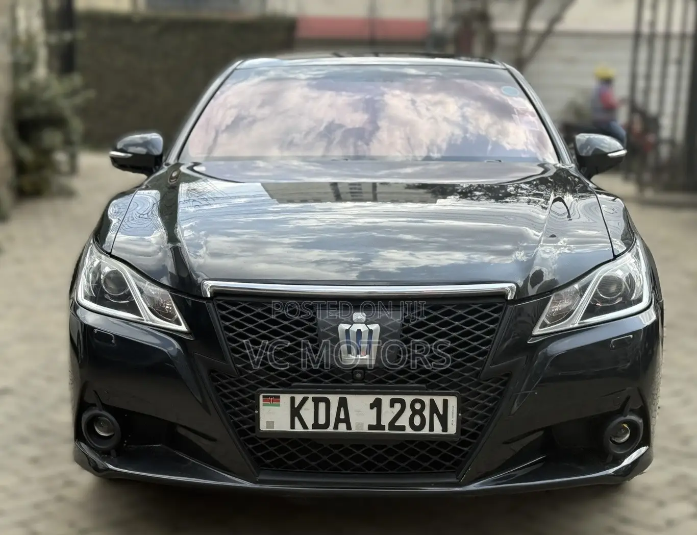 Toyota Crown 2013 Black