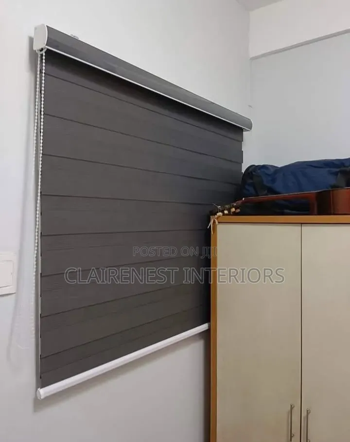 Blue and Grey Timeless Window Elegance, Horizontal Office Window Blind