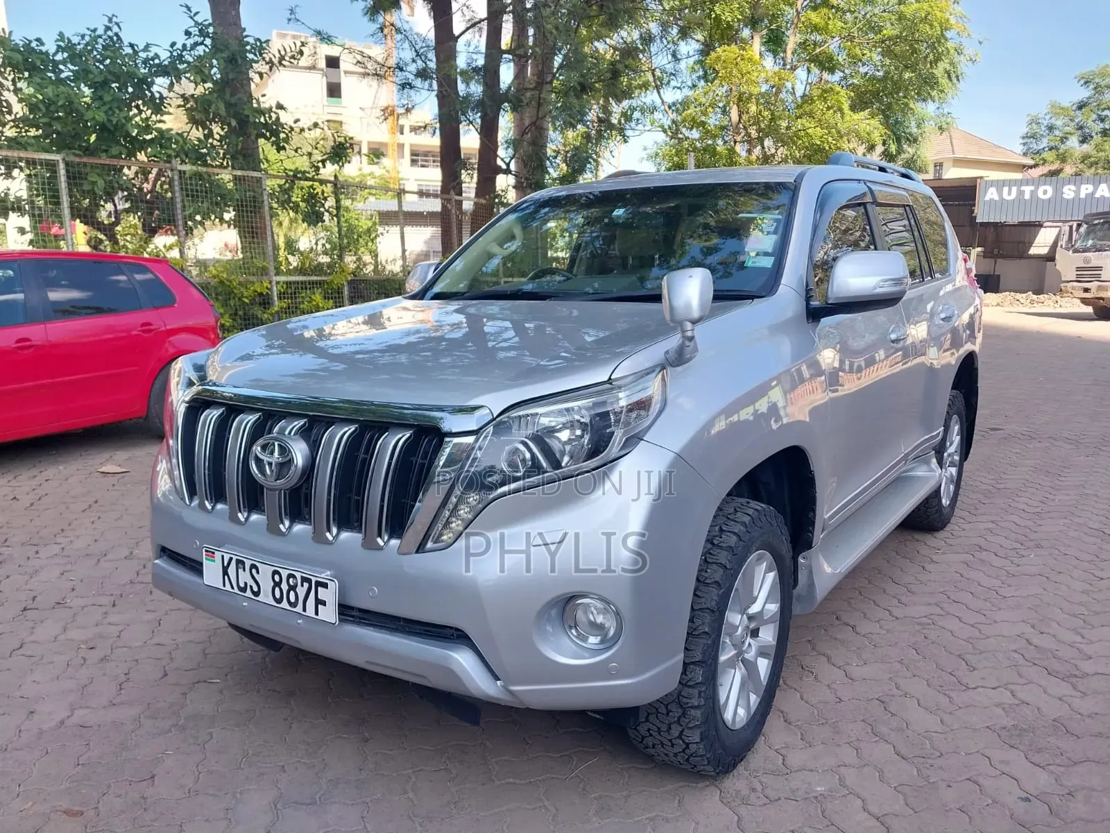 Toyota Land Cruiser Prado 2015 Silver