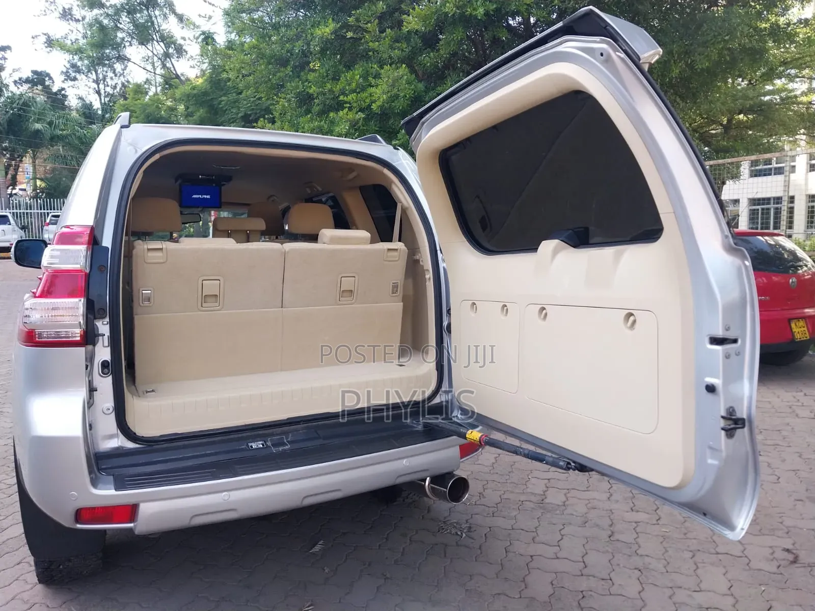 Toyota Land Cruiser Prado 2015 Silver
