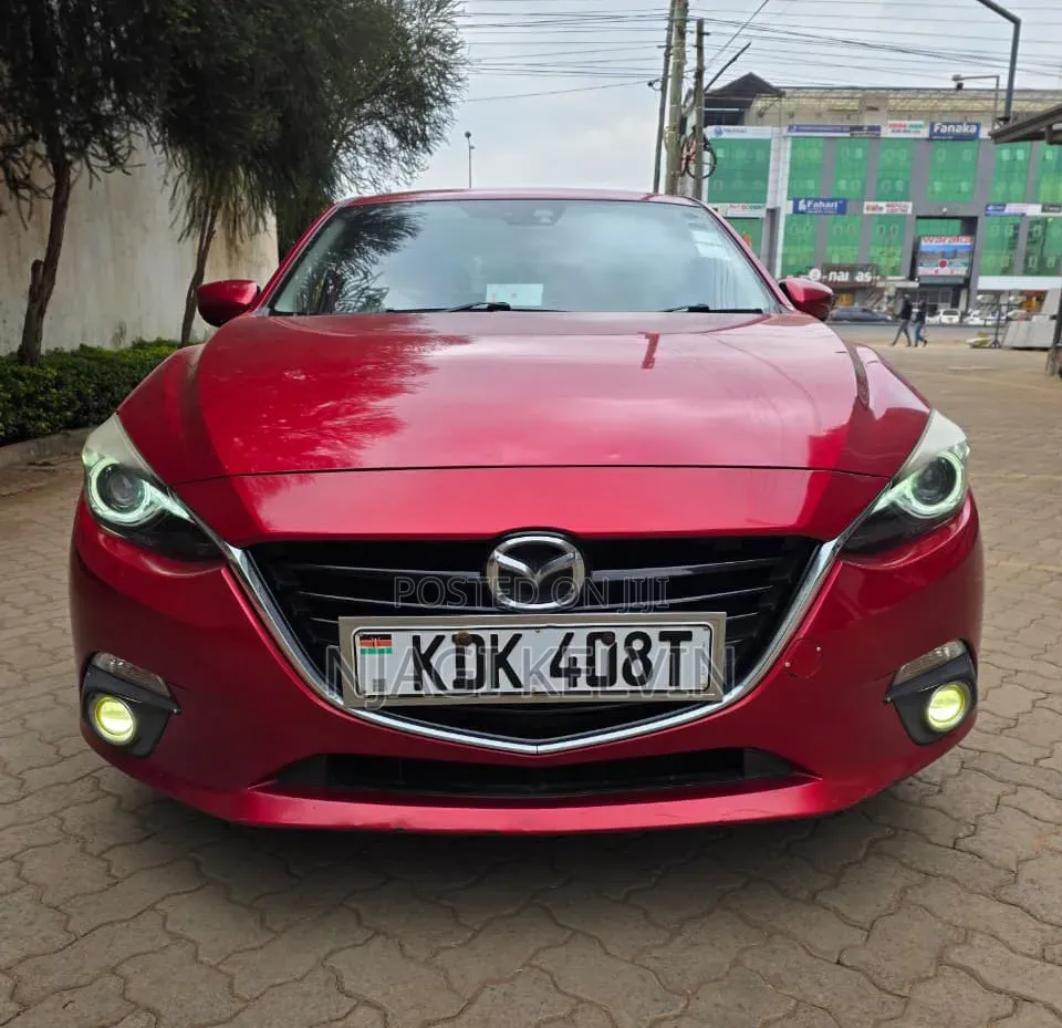 Mazda Axela 2015 Red