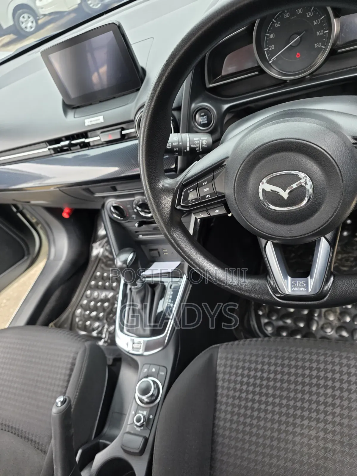 Mazda Demio 2018 White