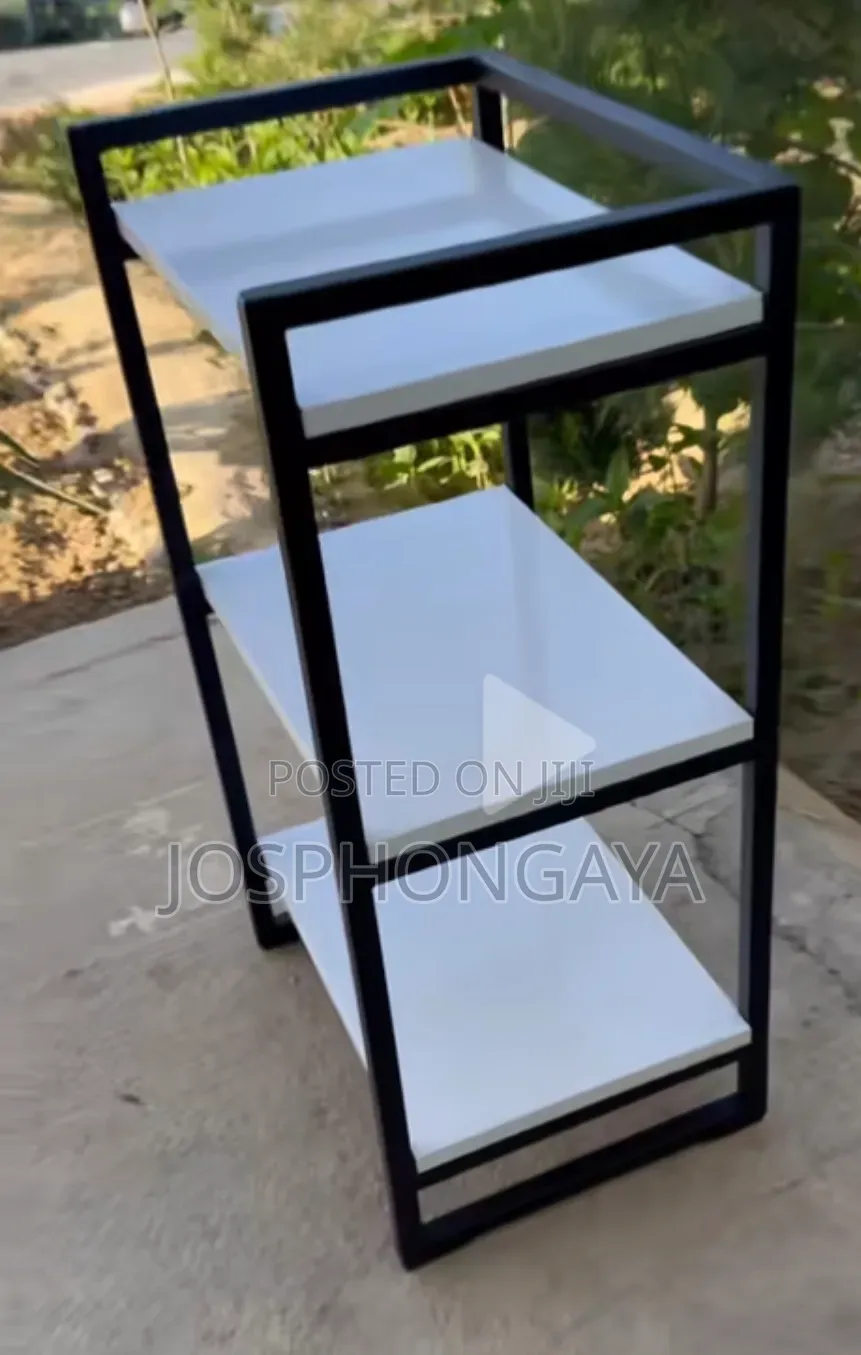 Metallic Stand for Sell
