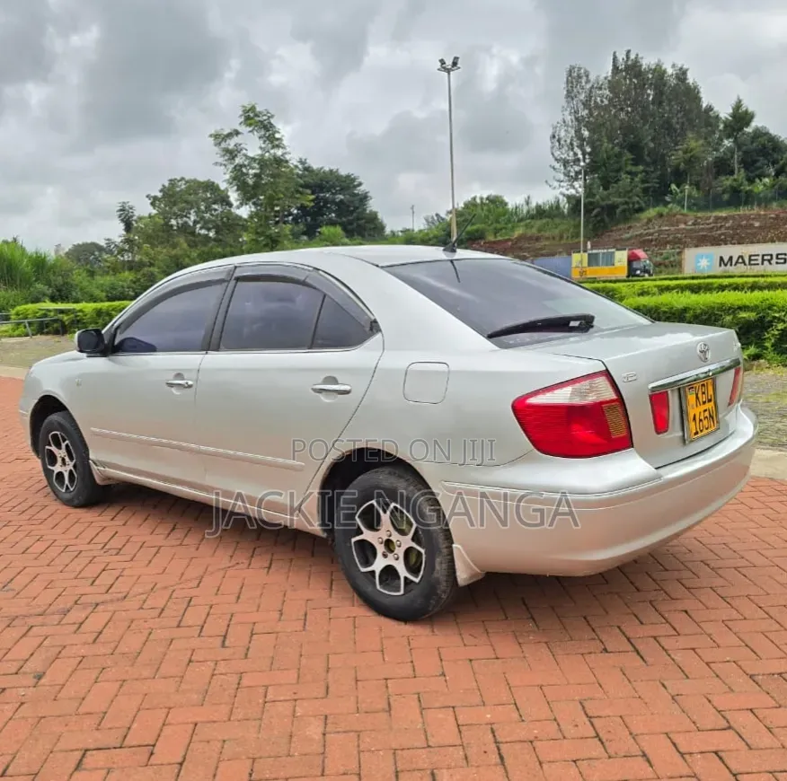Toyota Premio 2005 Silver