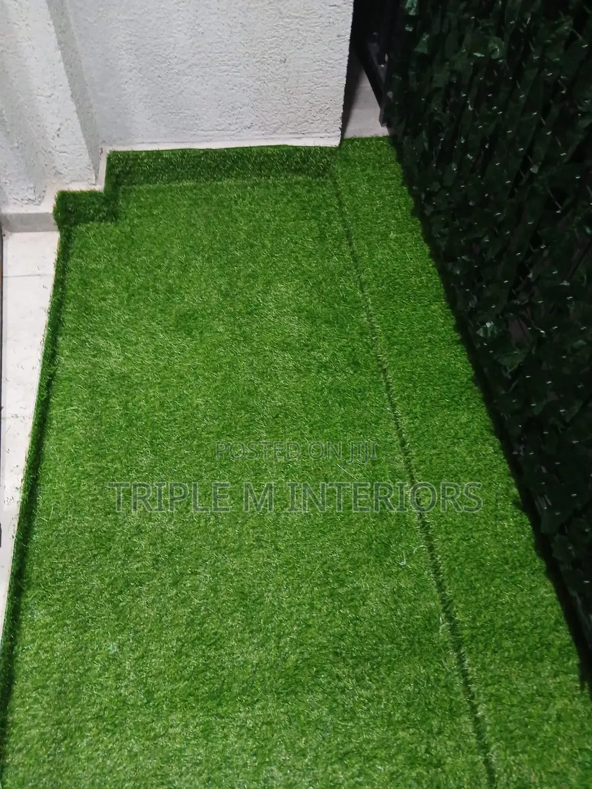 Lush Green Artificial Turf Grass for Home Balconies