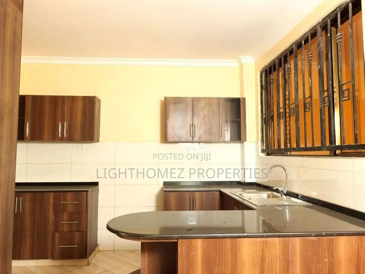 2bdrm Apartment in Loresho Off Waiyaki for rent