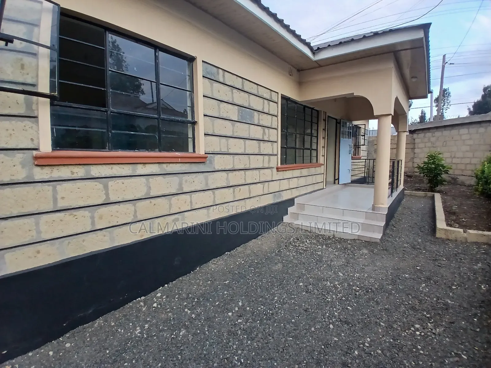 Furnished 3bdrm Bungalow in Matasia for sale