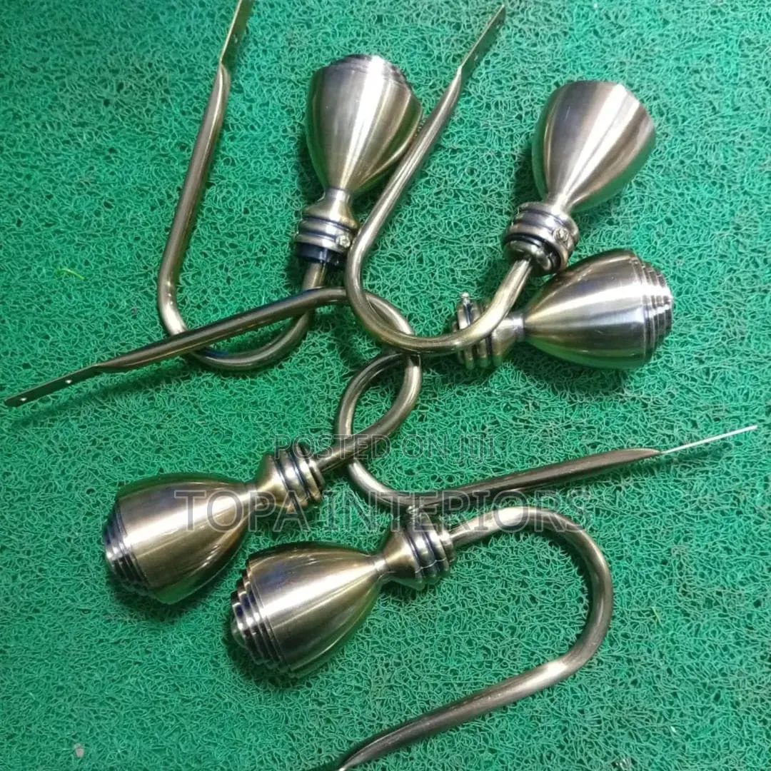 Decorative Metallic Wall Curtain Tieback Holder Brackets