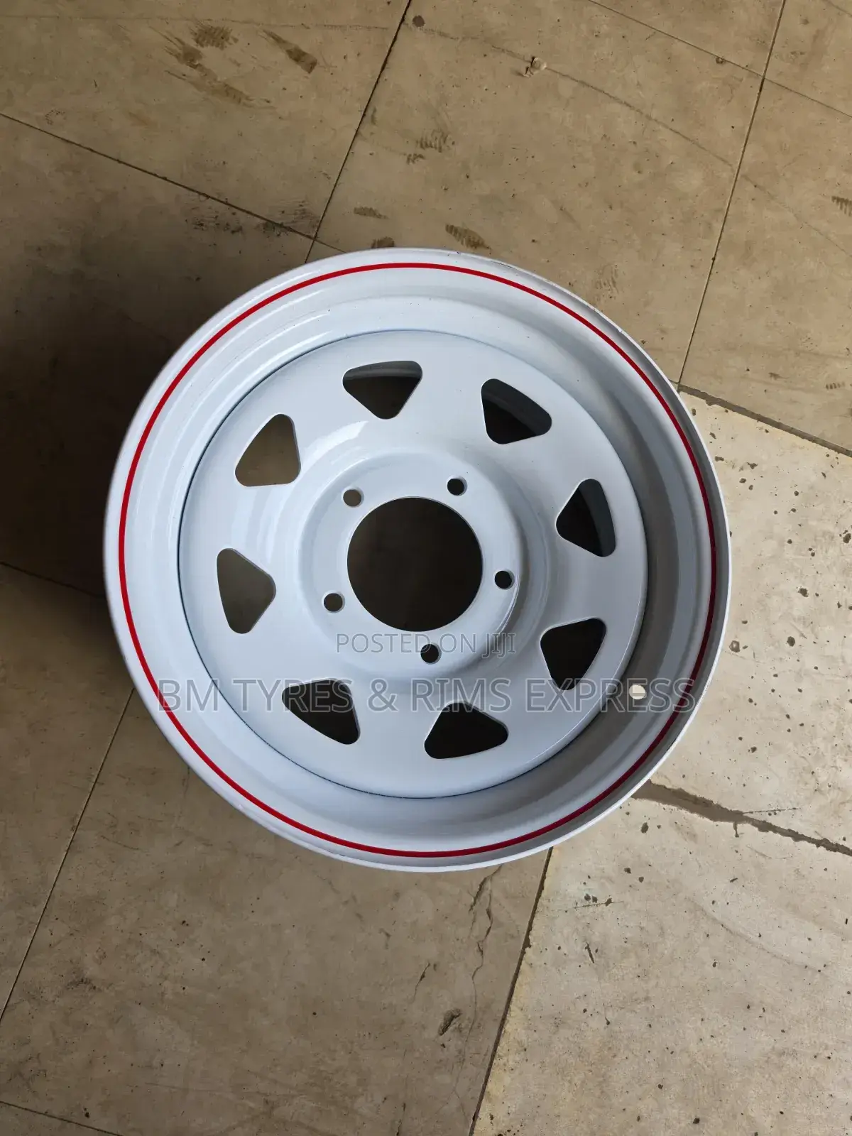 Rims (Size 16) TOYOTA LANDCRUZA (5 Holes) Tubeless.