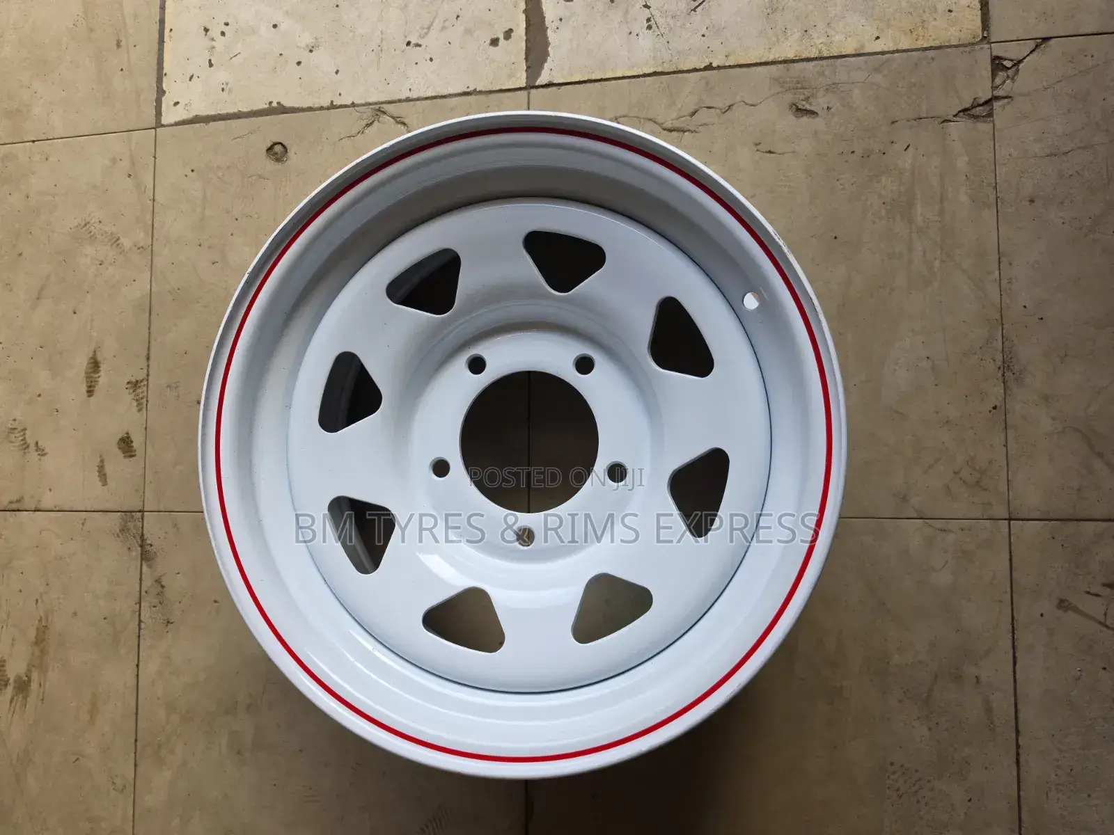 Rims (Size 16) TOYOTA LANDCRUZA (5 Holes) Tubeless.