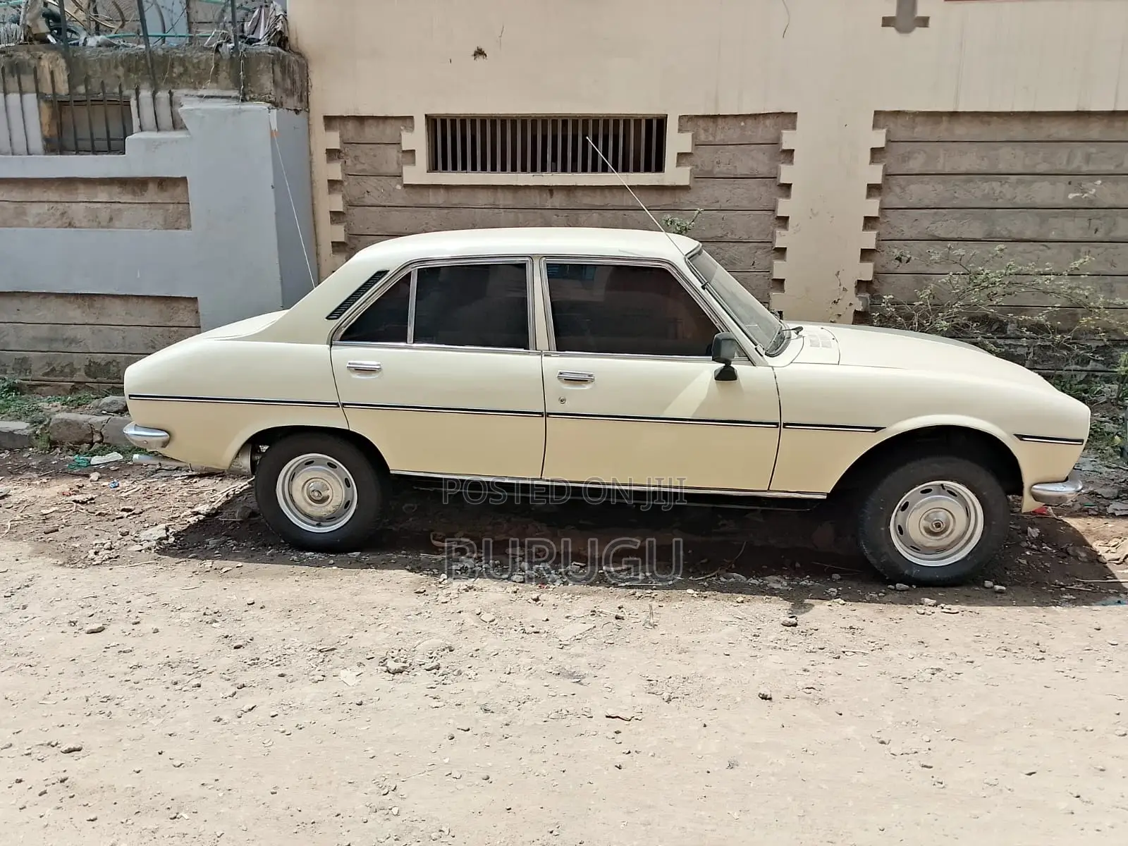 Peugeot 504 2004 Pearl
