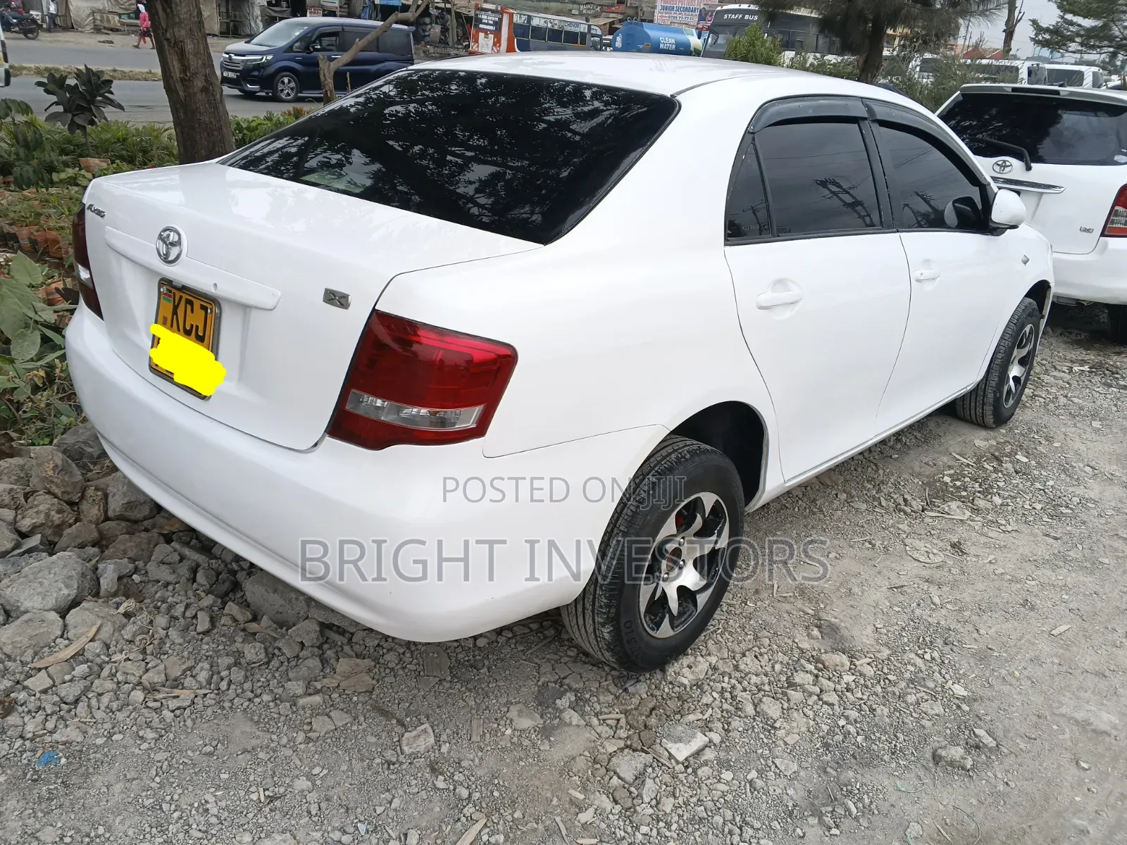 Toyota Axio 2011 White