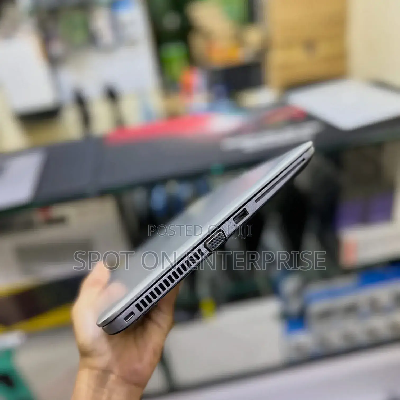 Laptop HP EliteBook 820 G3 8GB Intel Core i7 SSD 256GB