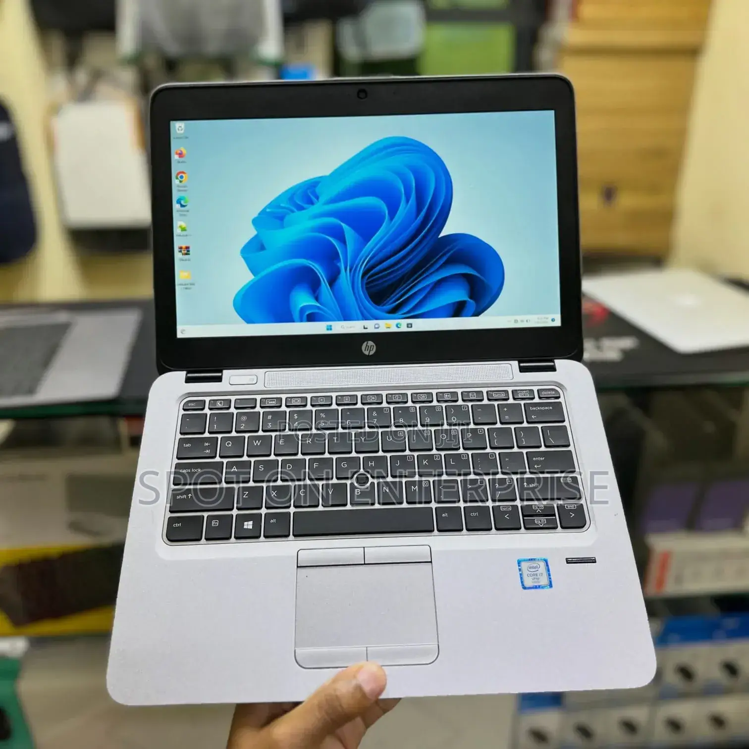 Laptop HP EliteBook 820 G3 8GB Intel Core i7 SSD 256GB