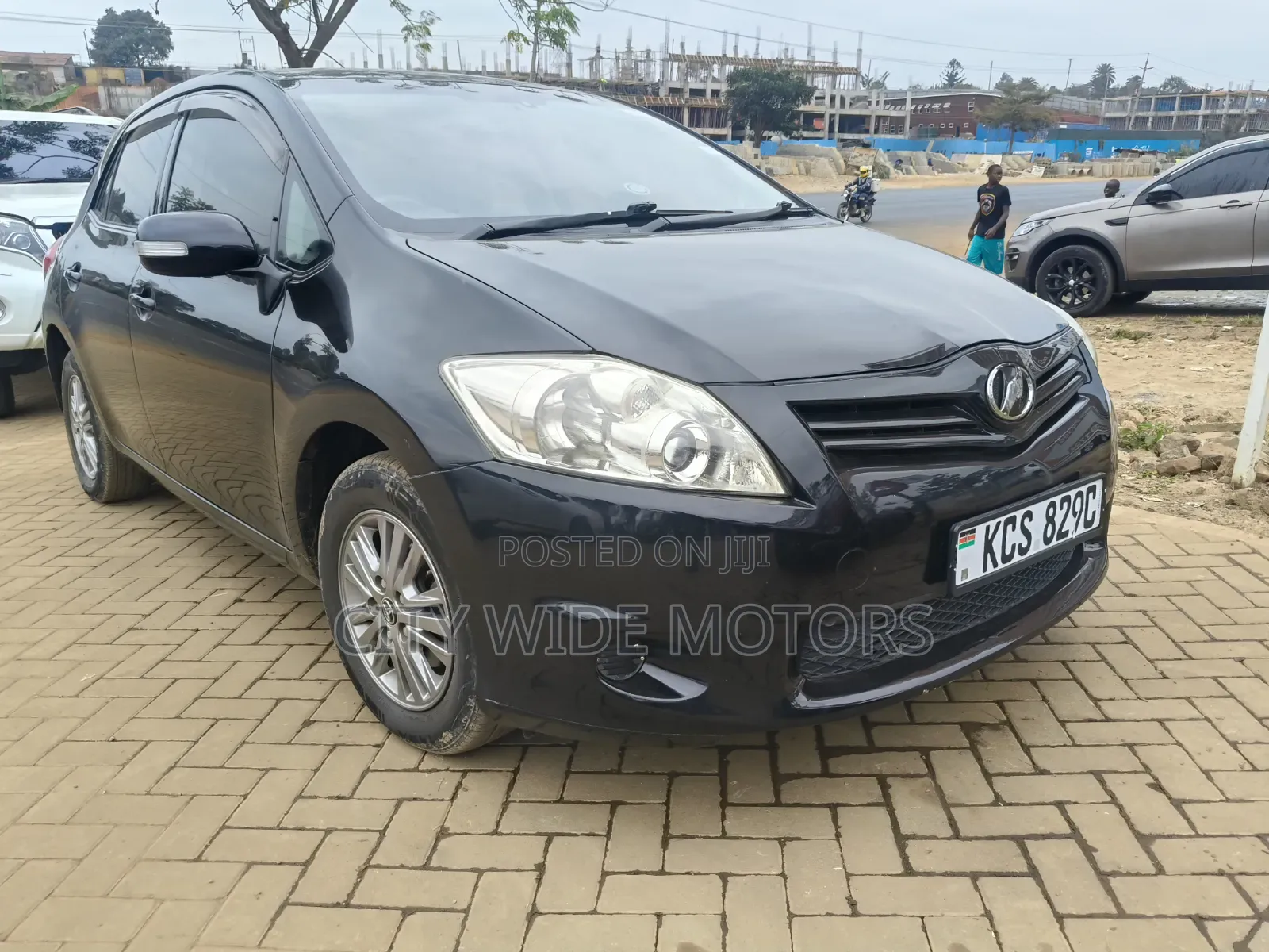 Toyota Auris 2011 Black