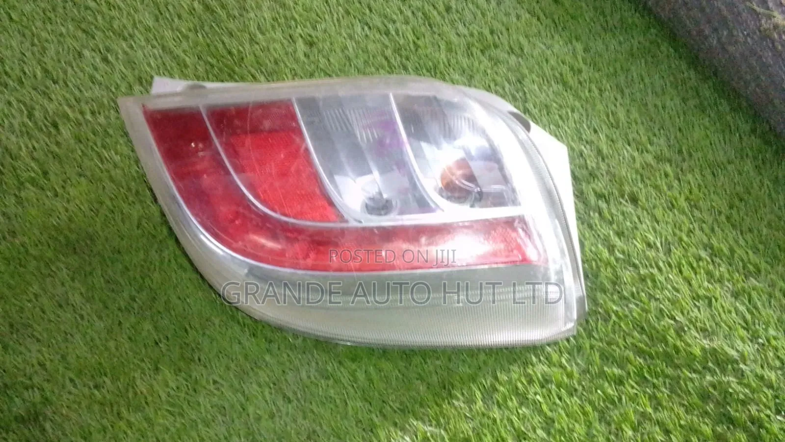 Daihatsu Mira Taillights