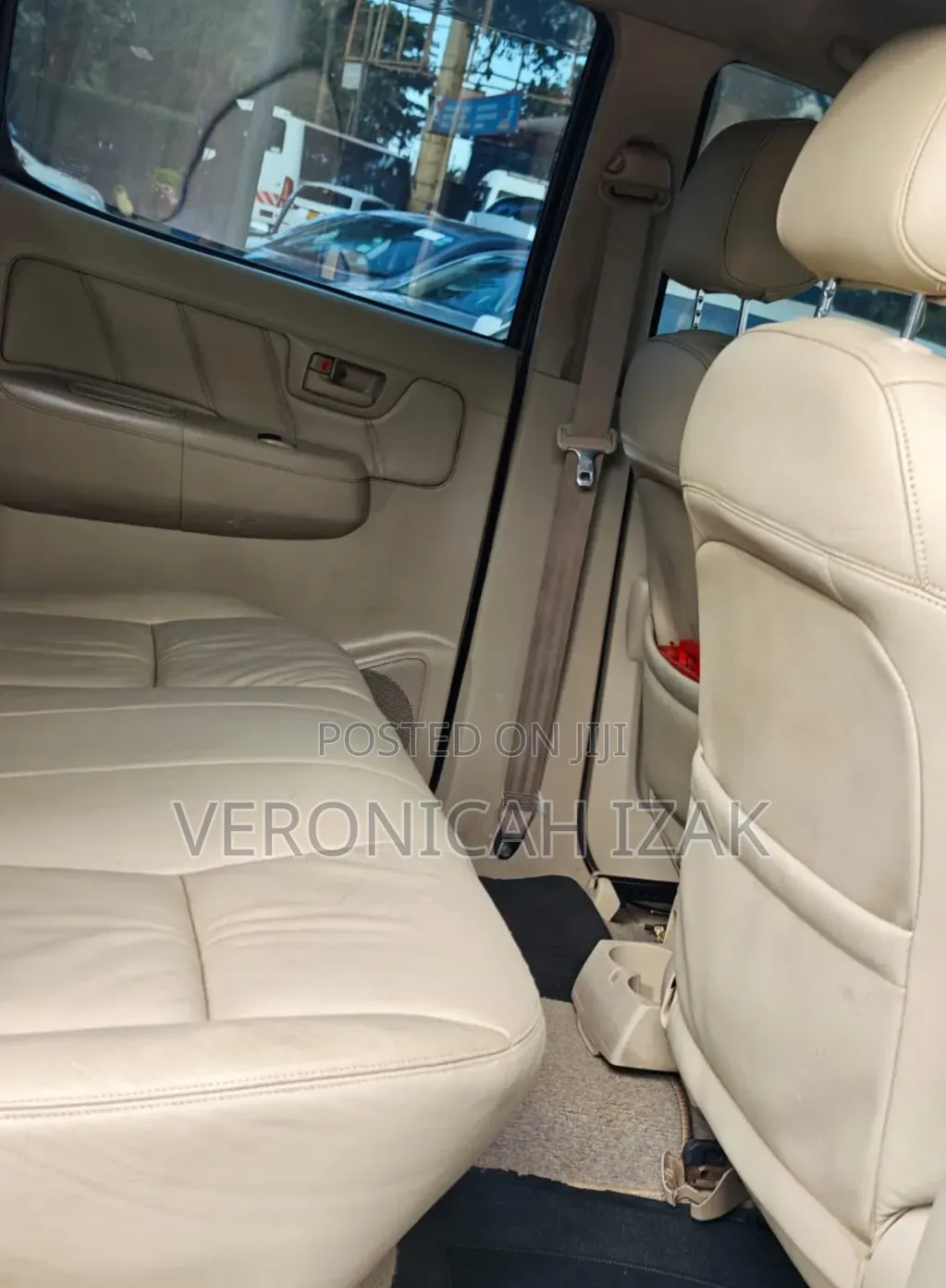 Toyota Hilux 2007 Gold