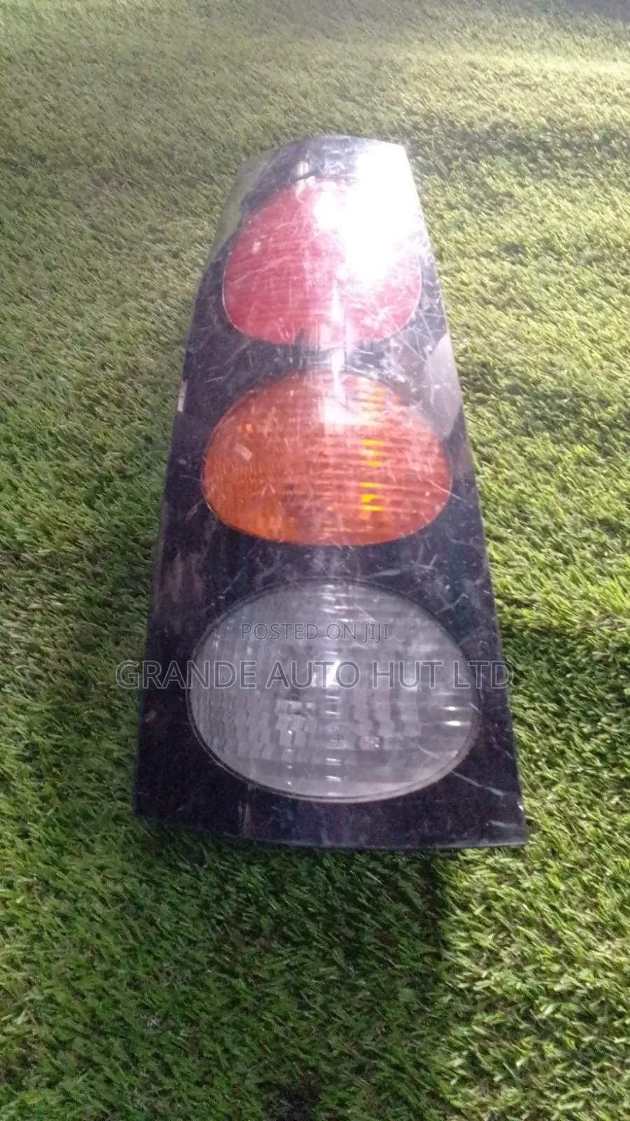 Toyota Raum 2002 Taillight