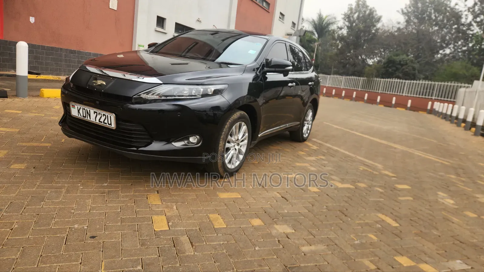 Toyota Harrier 2016 Black