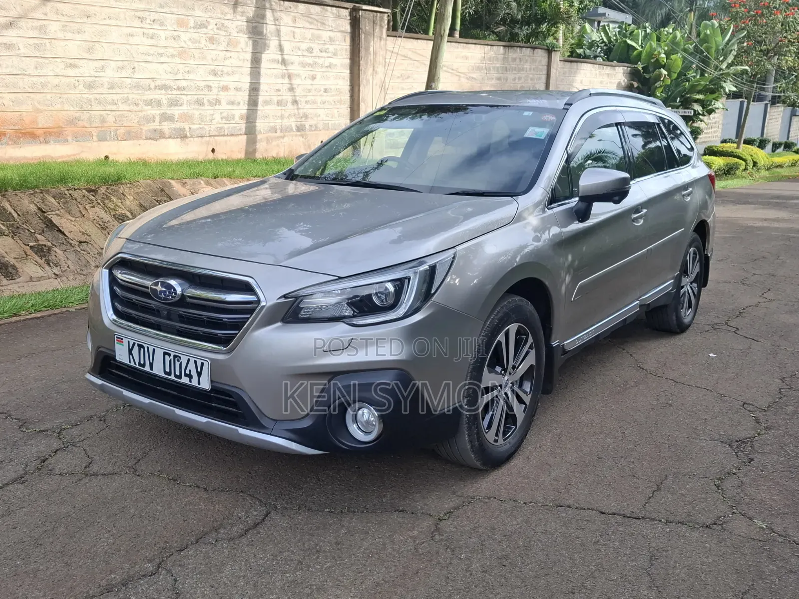 Subaru Outback 2.5i Premium AWD 2018 Gold