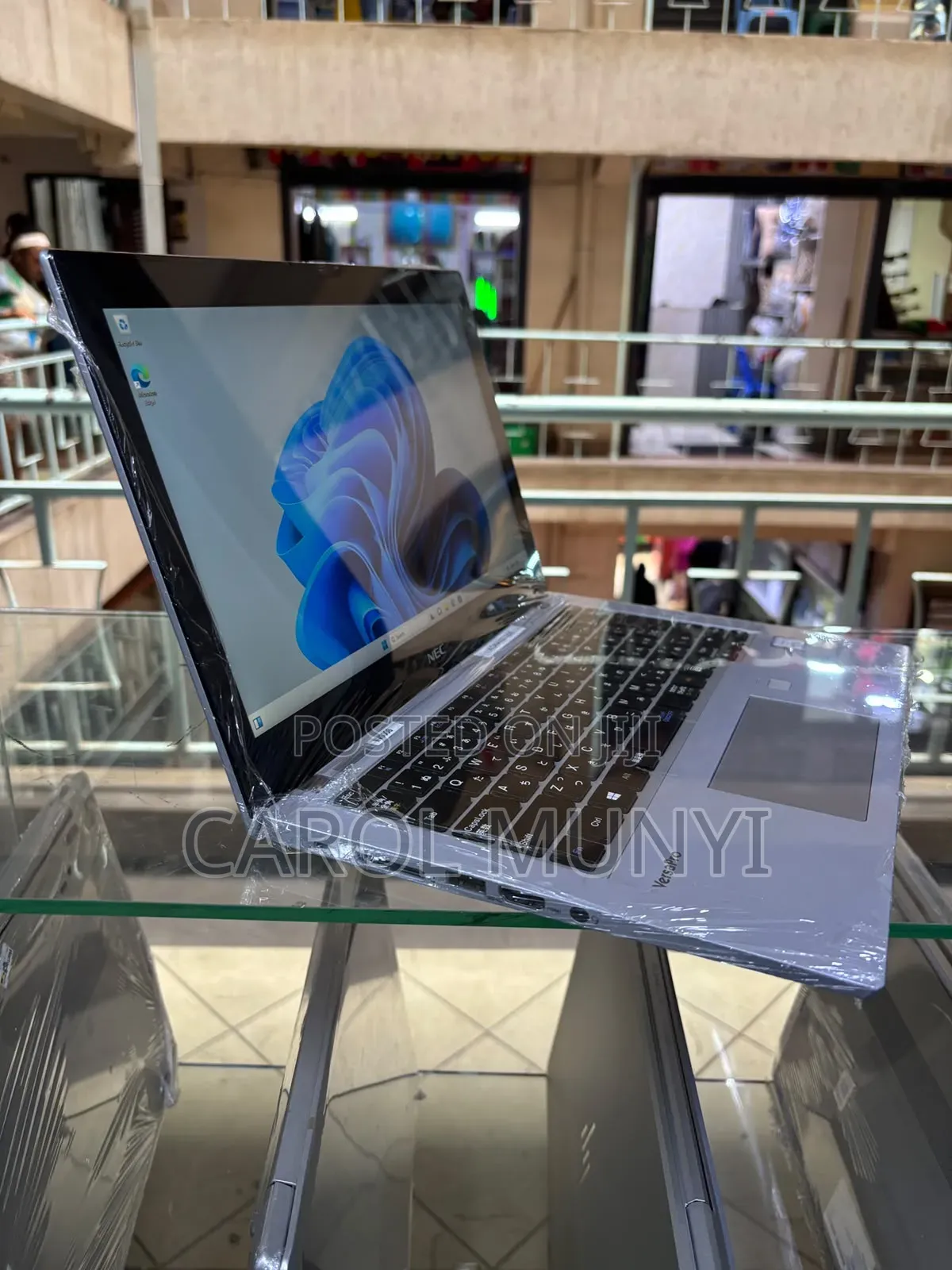 Laptop NEC 8GB Intel Core i5 HDD 256GB