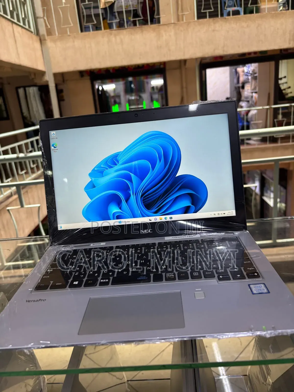 Laptop NEC 8GB Intel Core i5 HDD 256GB
