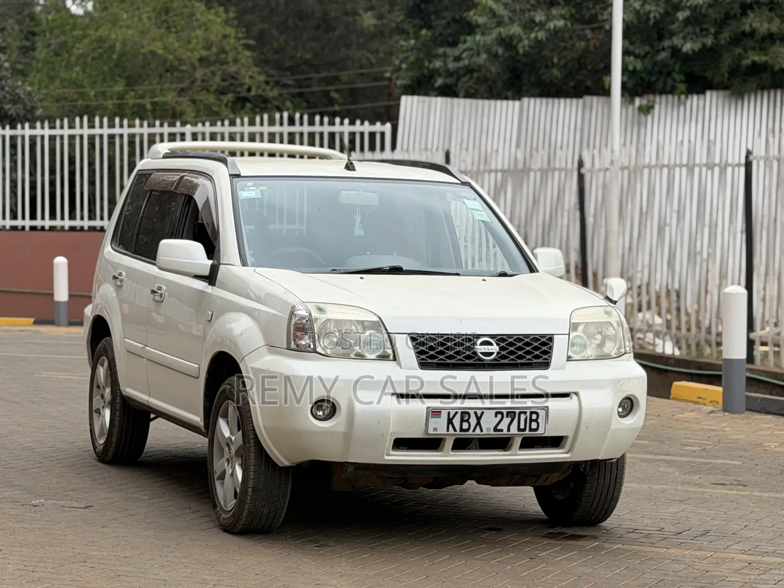 Nissan X-Trail 2006 White