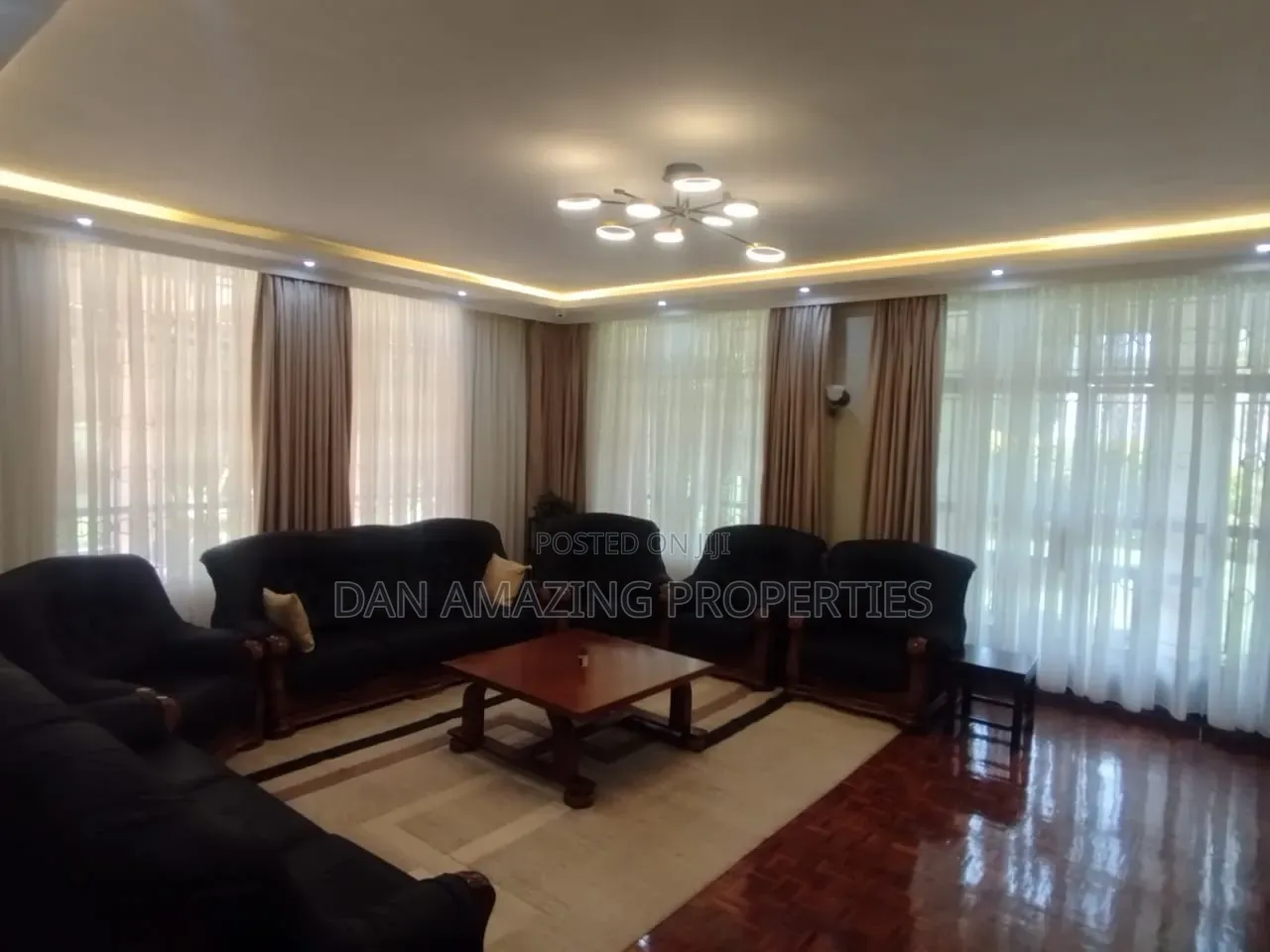 6bdrm Maisonette in Karen On 1 Acre, Hardy for sale