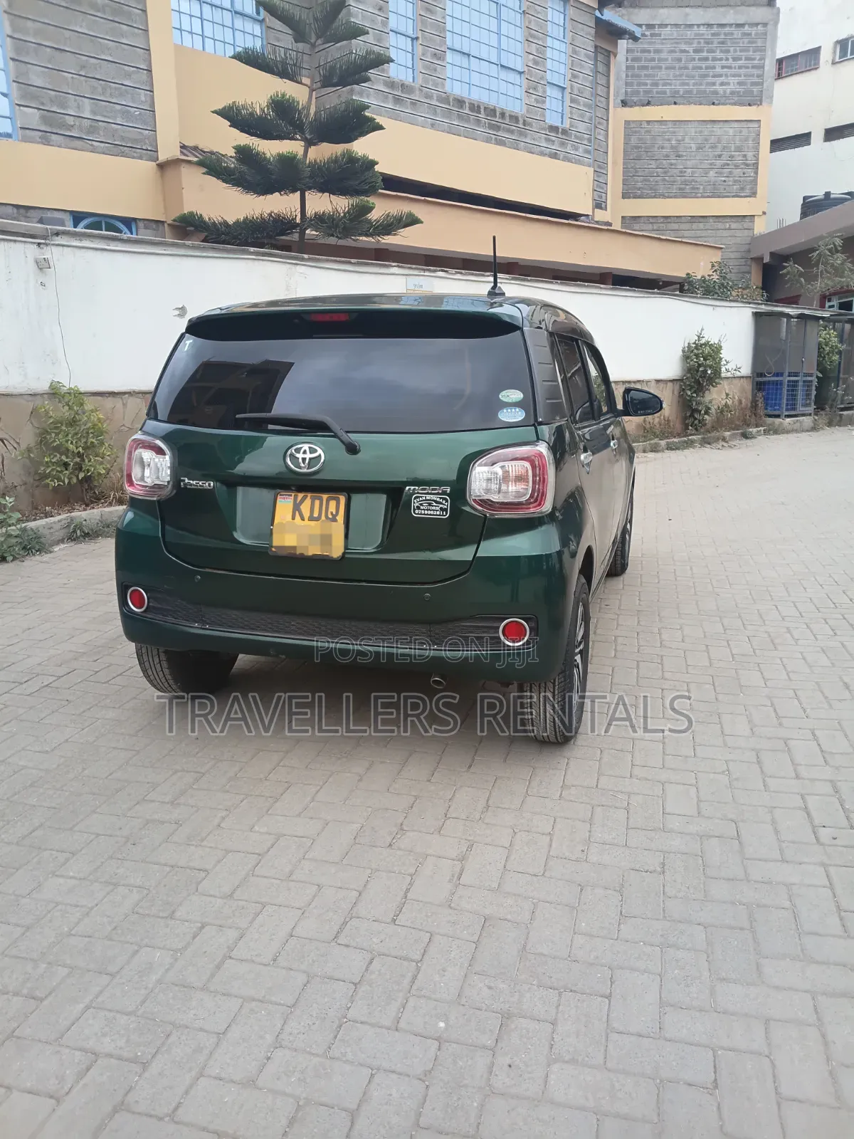 Toyota Passo - Green