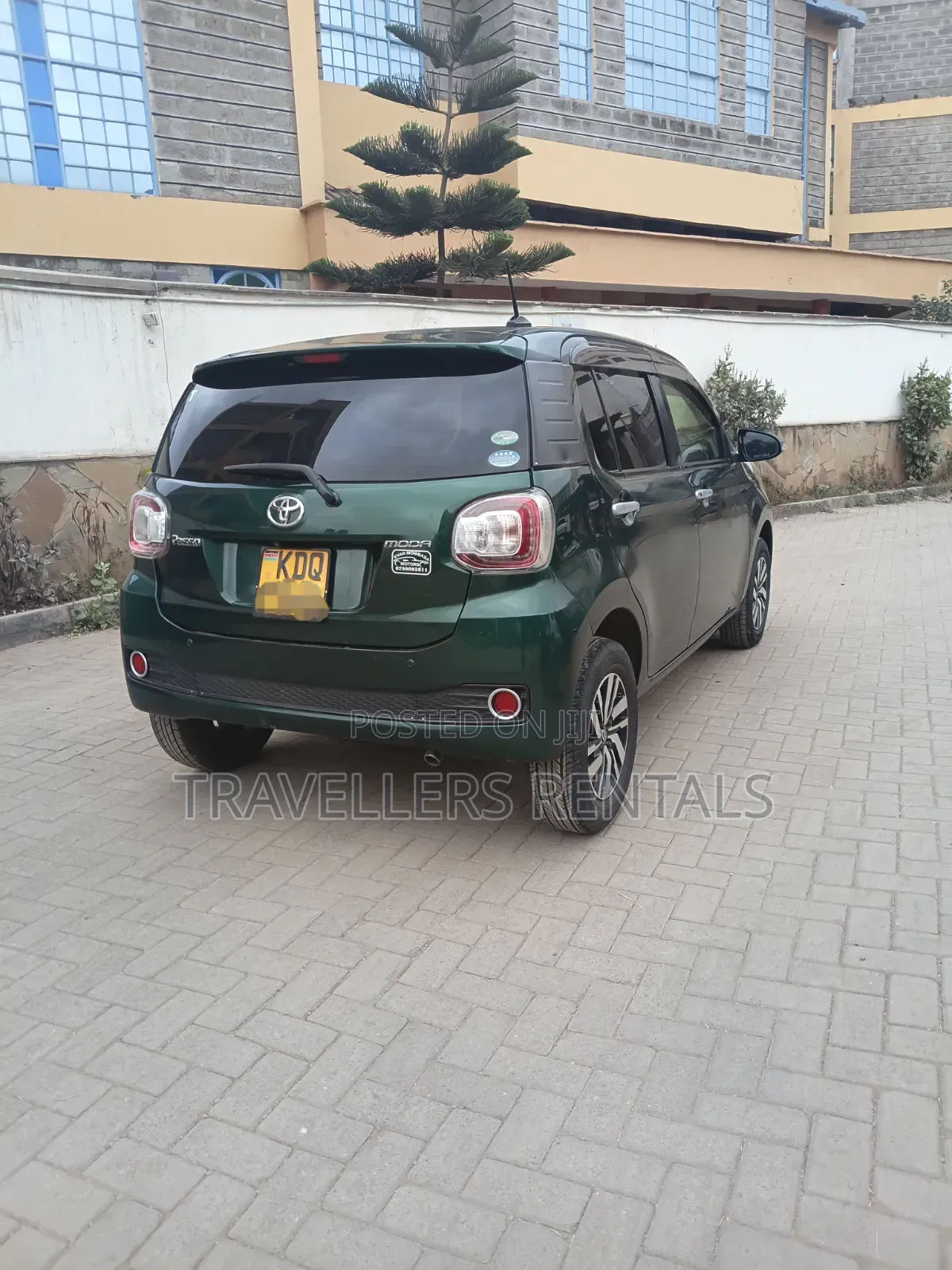 Toyota Passo - Green