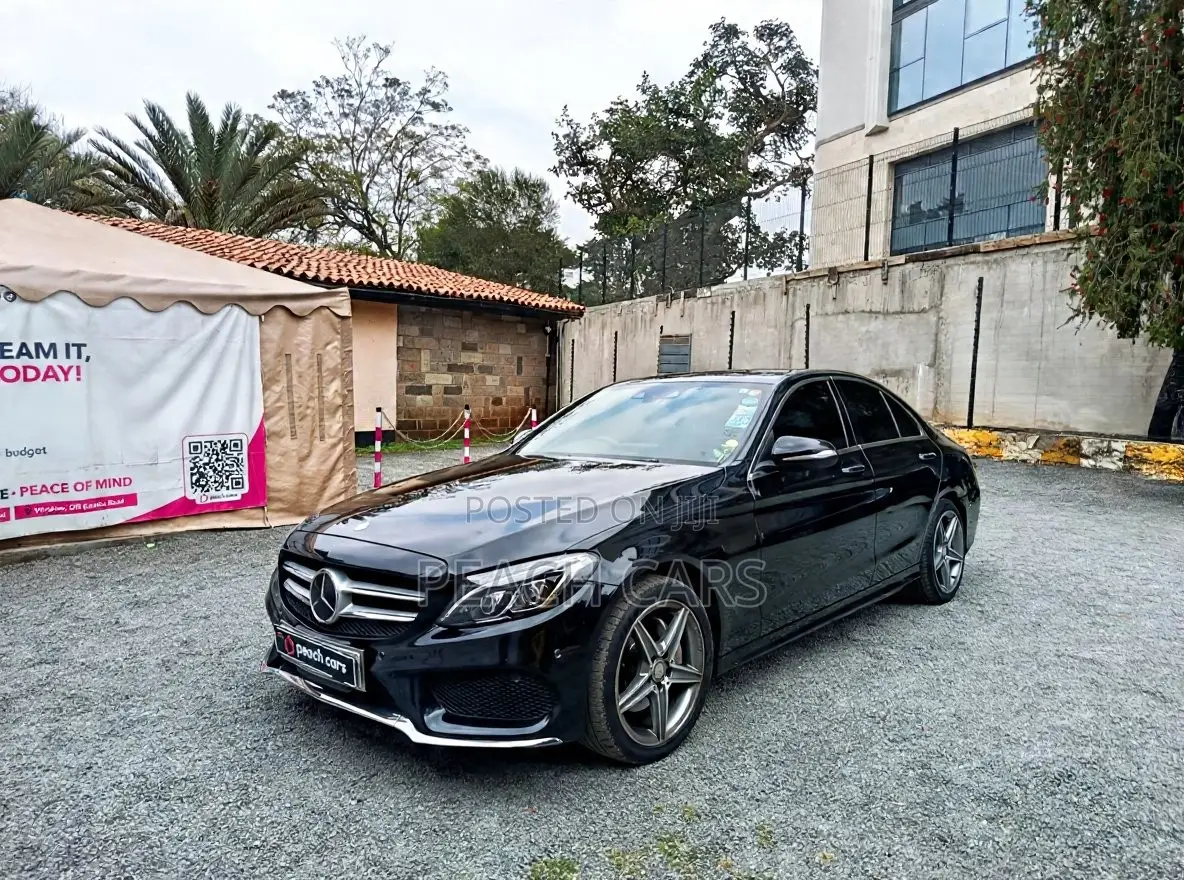 Mercedes-Benz C200 2015 Black