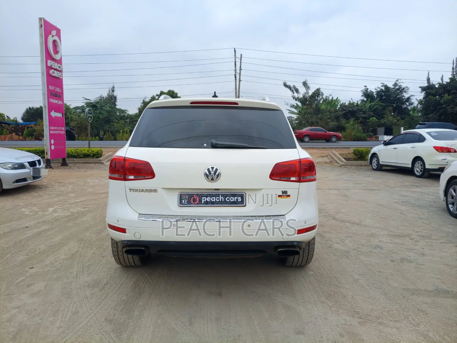 Volkswagen Touareg 2012 White