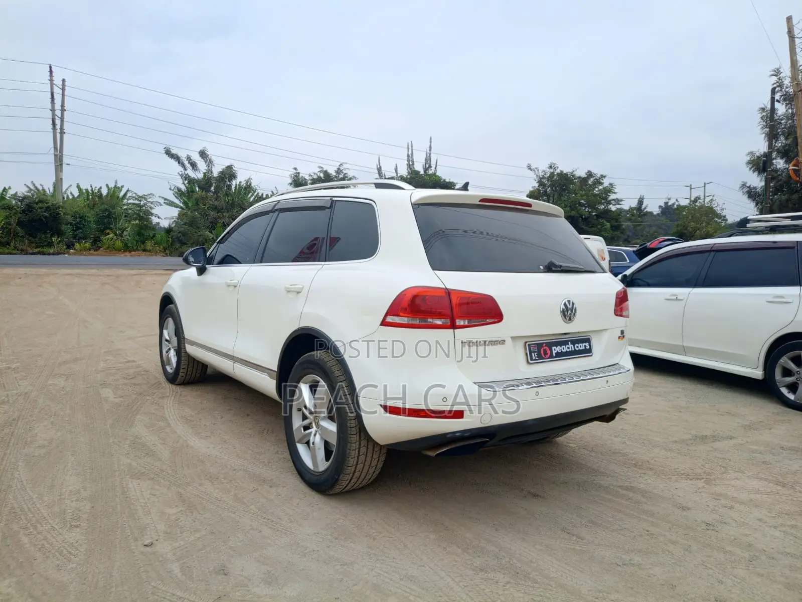 Volkswagen Touareg 2012 White