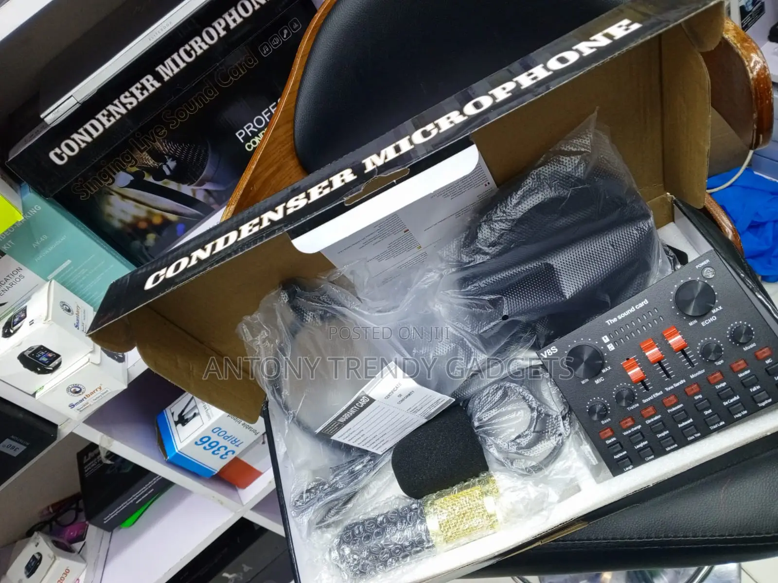 BM800 Recording Microphone With V8 Mixer for PC Phone