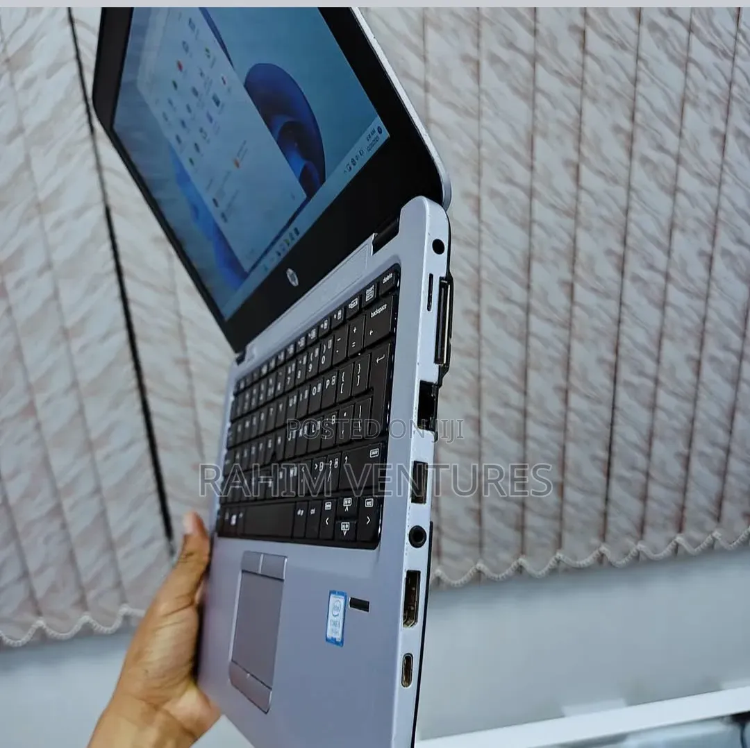 Laptop HP EliteBook 820 G4 8GB Intel Core i5 SSD 256GB