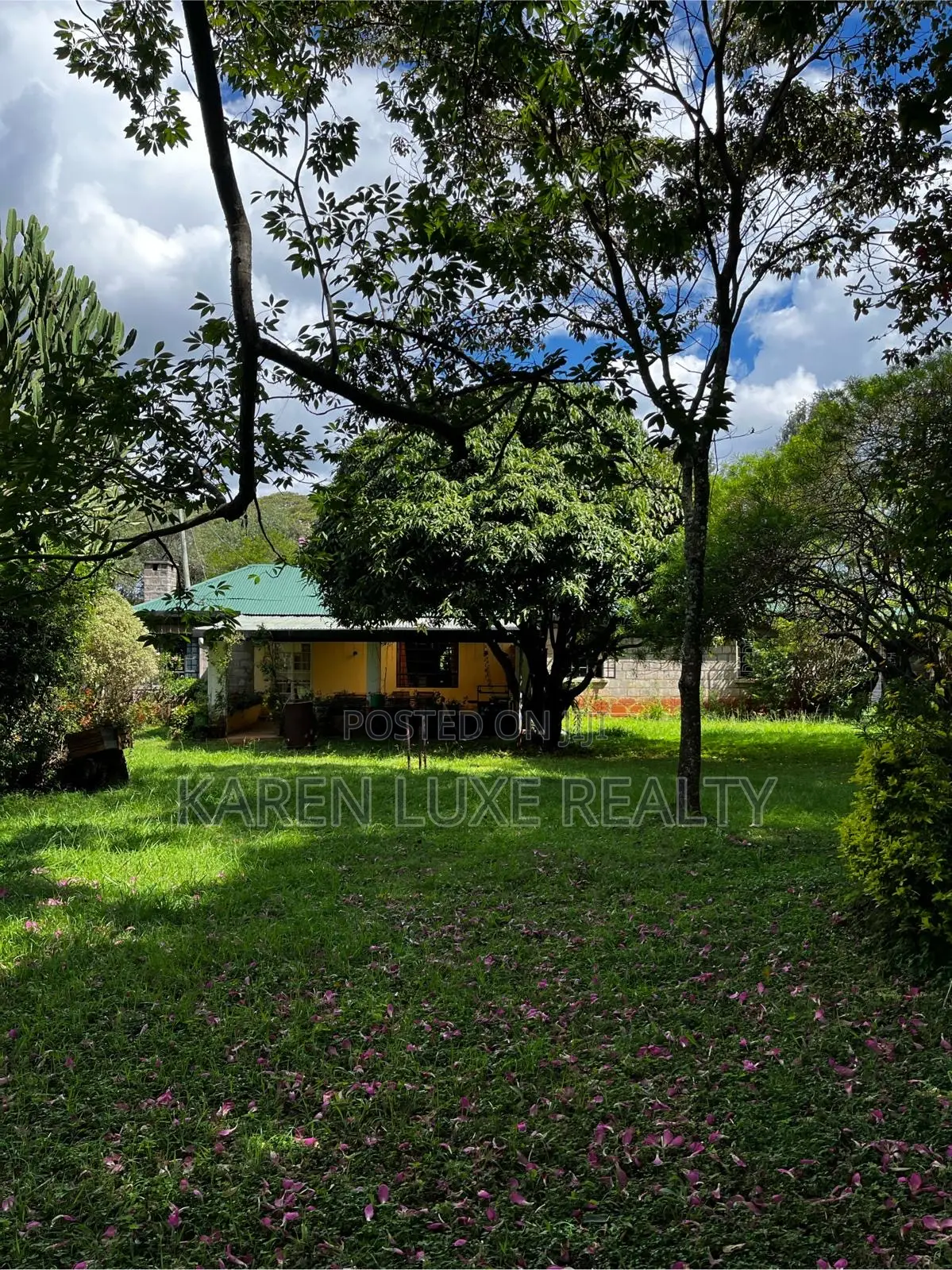 3bdrm Bungalow in Near Hardy Shopping, Karen for rent