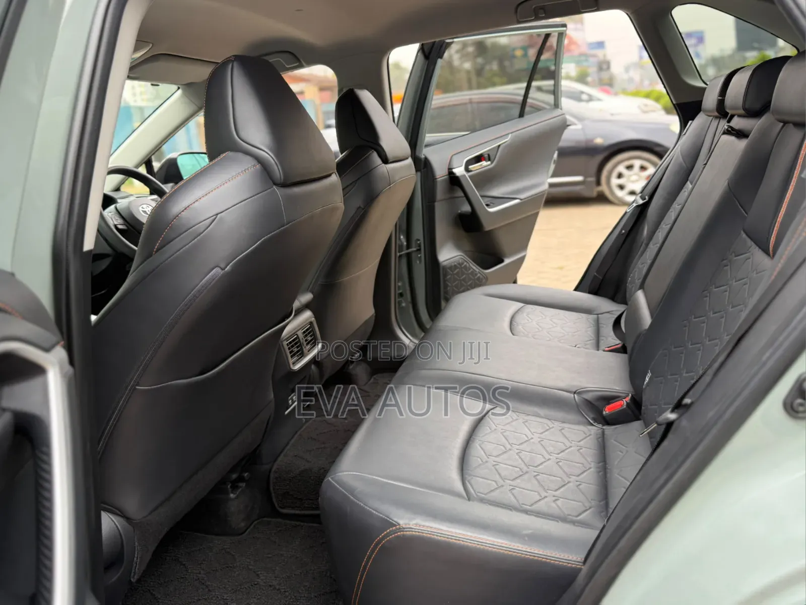 Toyota RAV4 2019 Green