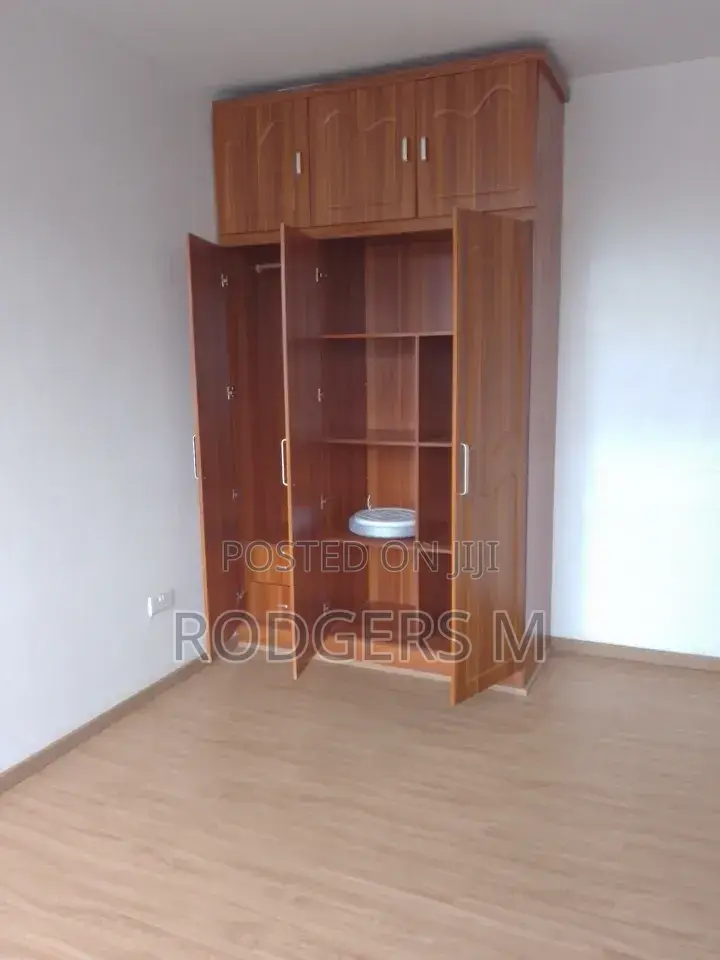 2bdrm Apartment in Valley Arcade for rent