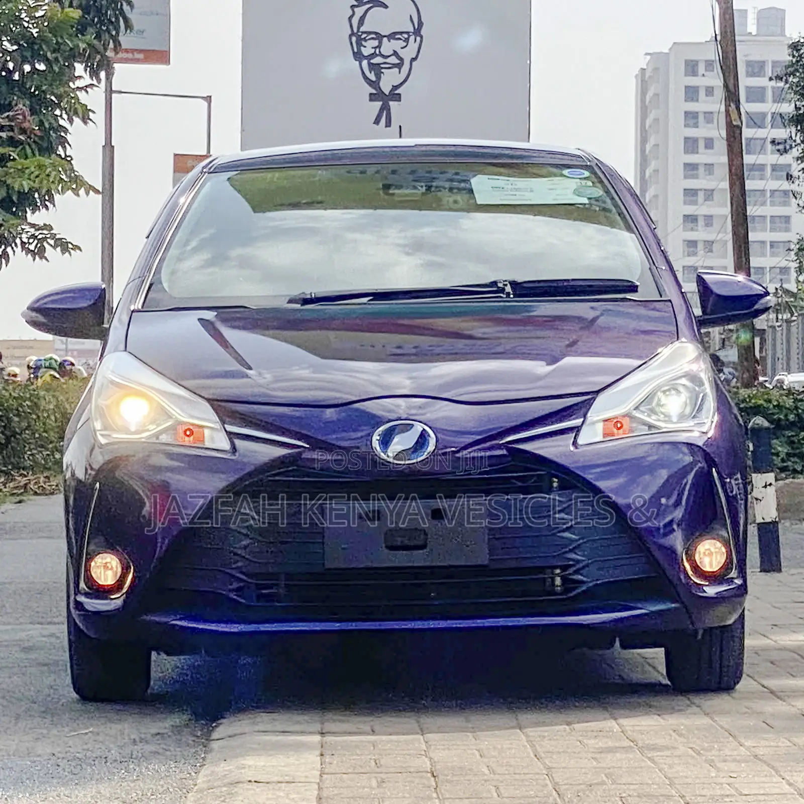 Toyota Vitz 1.5 FWD Hybrid 5dr 2019 Purple
