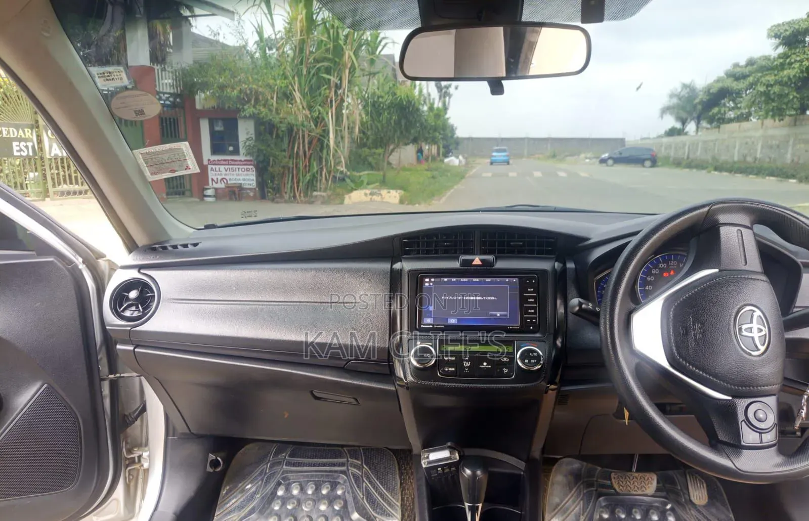 Toyota Axio 2018 Silver
