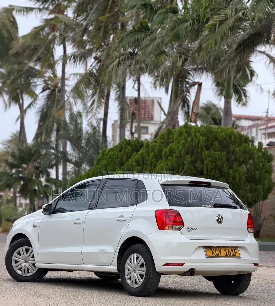 Volkswagen Polo 2019 White