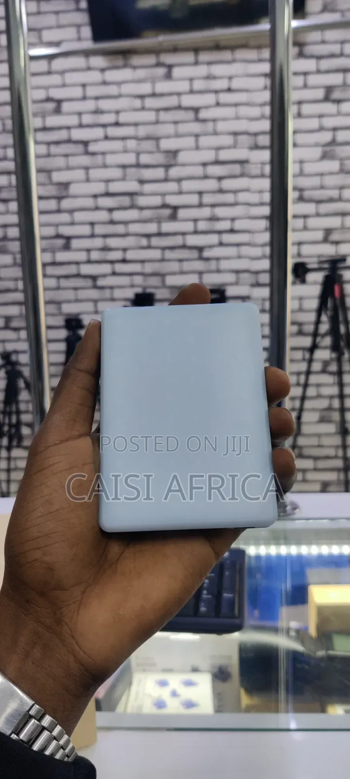 Caisi Rechargeable Selfie LED Clip Light – Adjustable Color Temp