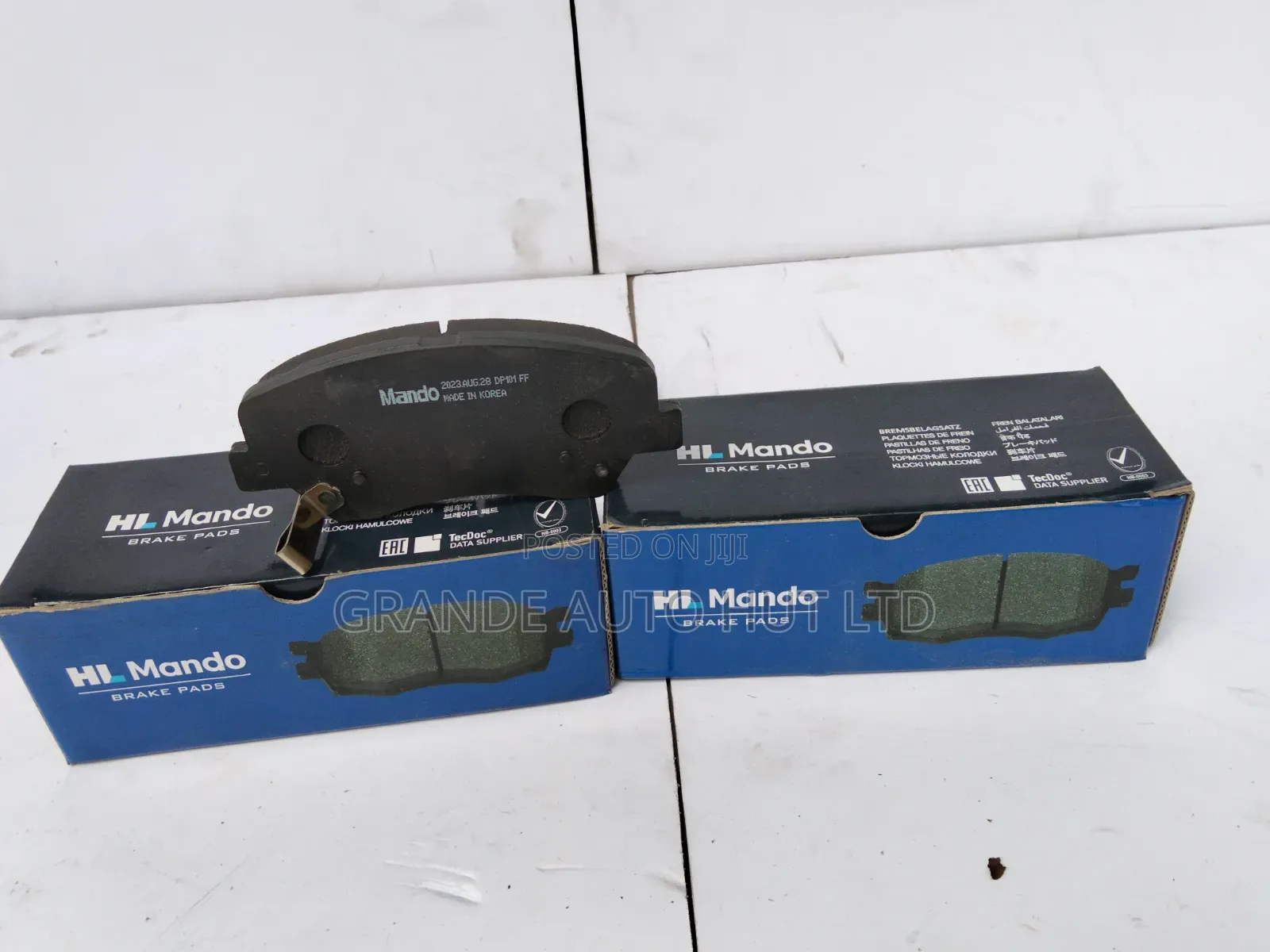 Front Brake Pads Hyundai Accent/Kia Rio 2010