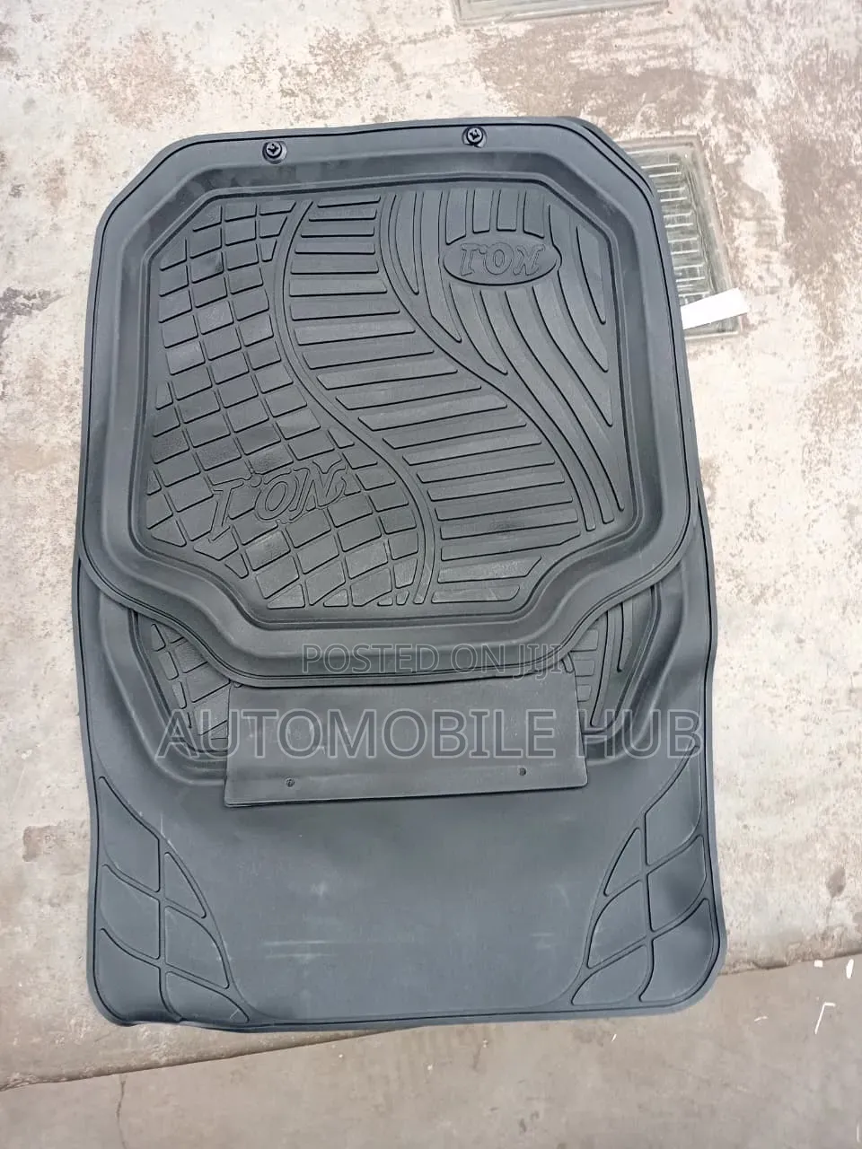Car Floor Mats in Cars - Universal Car Floor Mats