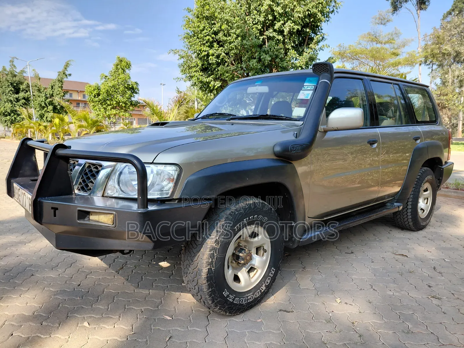 Nissan Patrol 2008 Gold