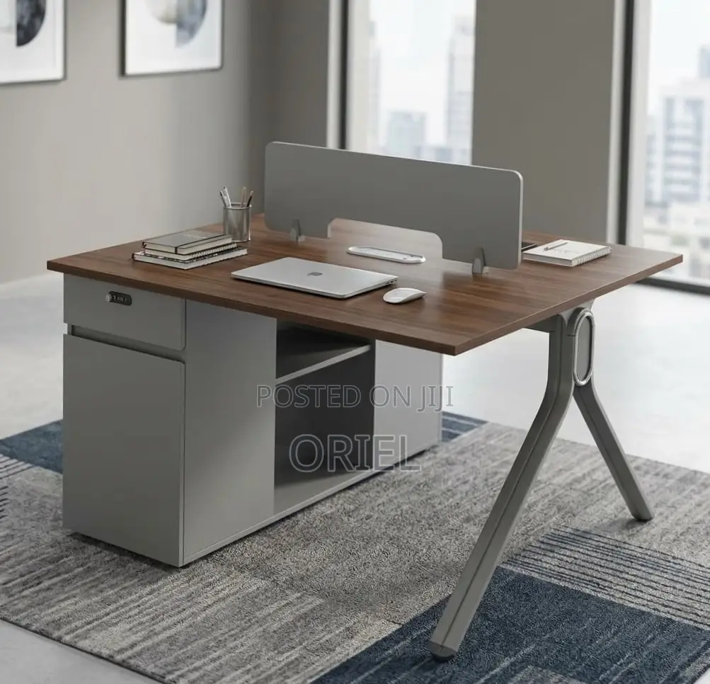 Office Workstation : 2-Seater Executive Working Workstation