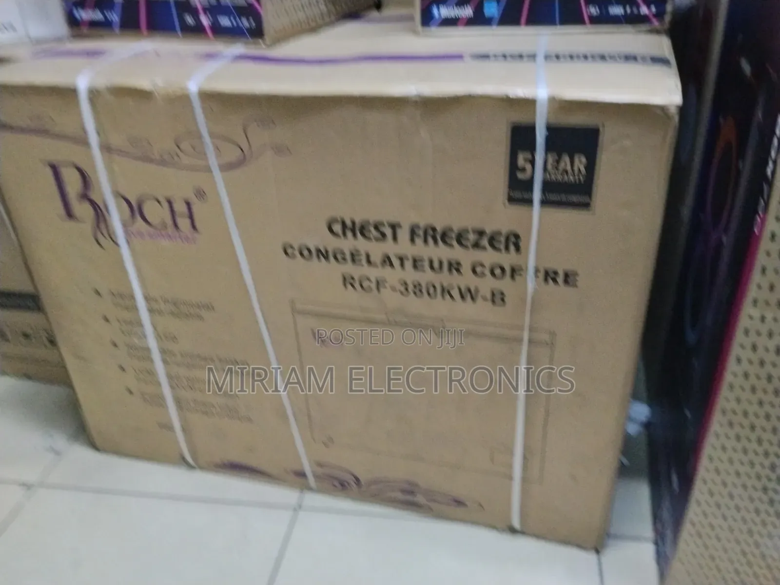 Roch 316 Litres Cheaper Freezer