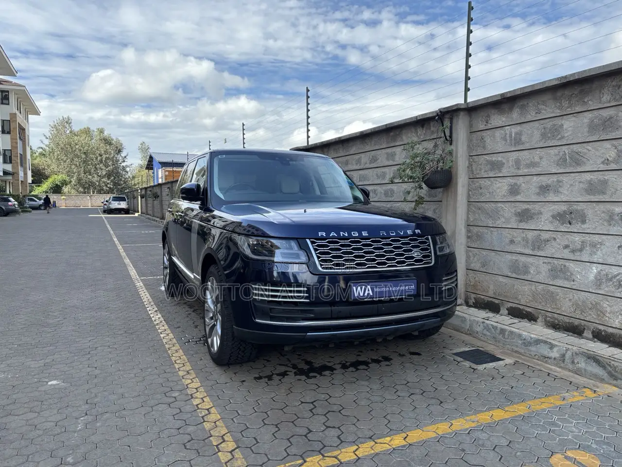 Land Rover Range Rover Vogue 2018 Blue