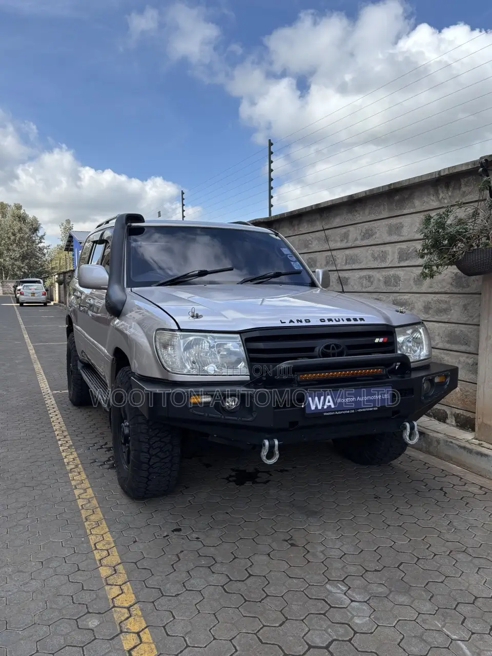 Toyota Land Cruiser 2002 Beige
