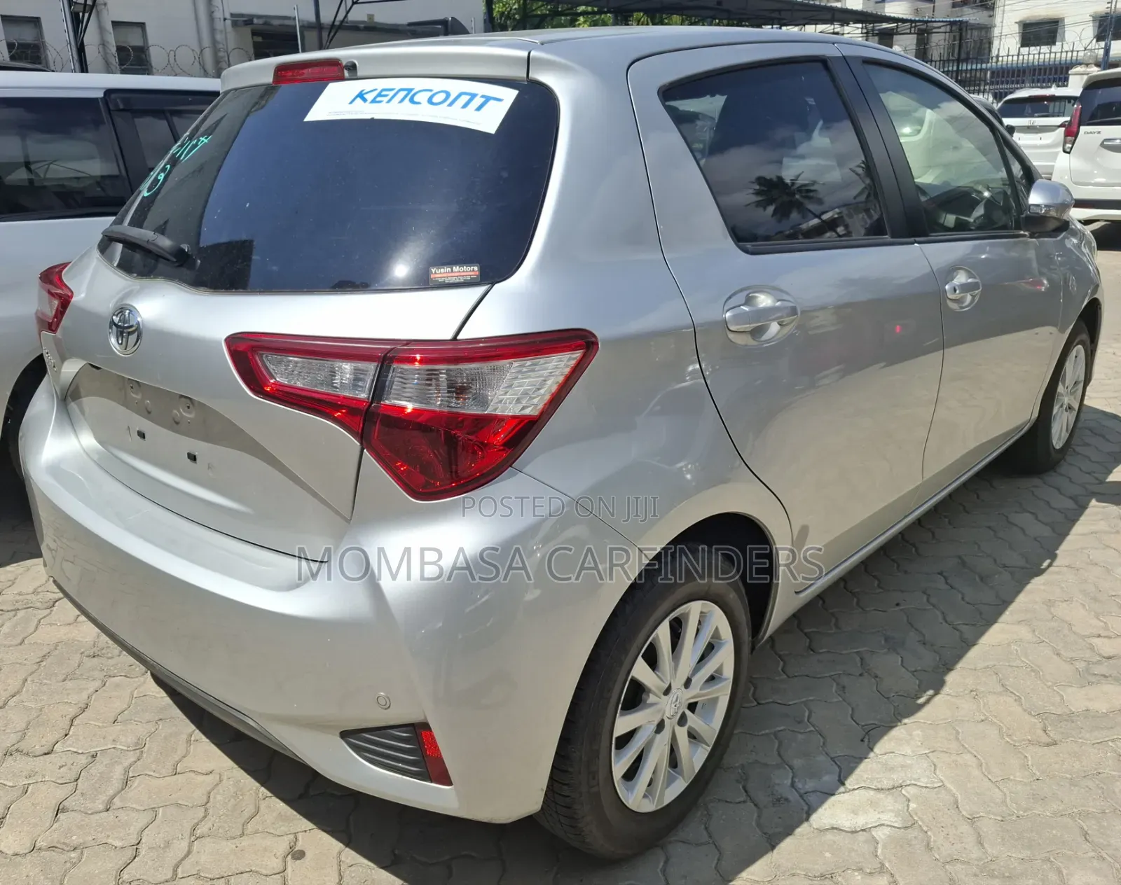 Toyota Vitz 2019 Silver